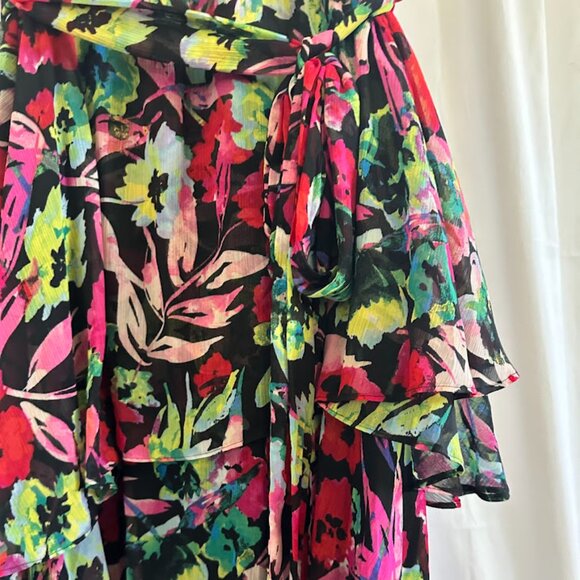 Tahari ASL Women's Plus 24W bright floral wrap front dress with ruffled skirt - Picture 9 of 13